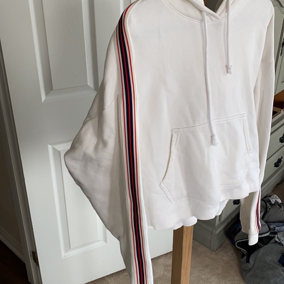 TNA sweater size medium - Picture 2 of 2